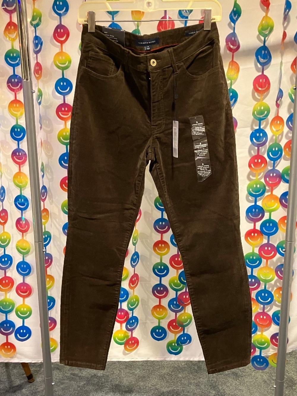 NWT Tommy Hilfiger Tribeca Skinny Corduroy Pants (Size 8)
